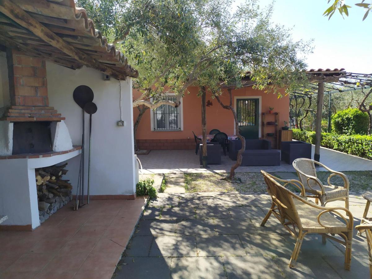 Il Vigneto "Cottage" Gaggi Luaran gambar