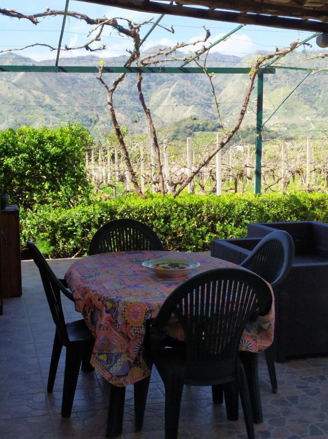 Il Vigneto "Cottage" Gaggi Luaran gambar